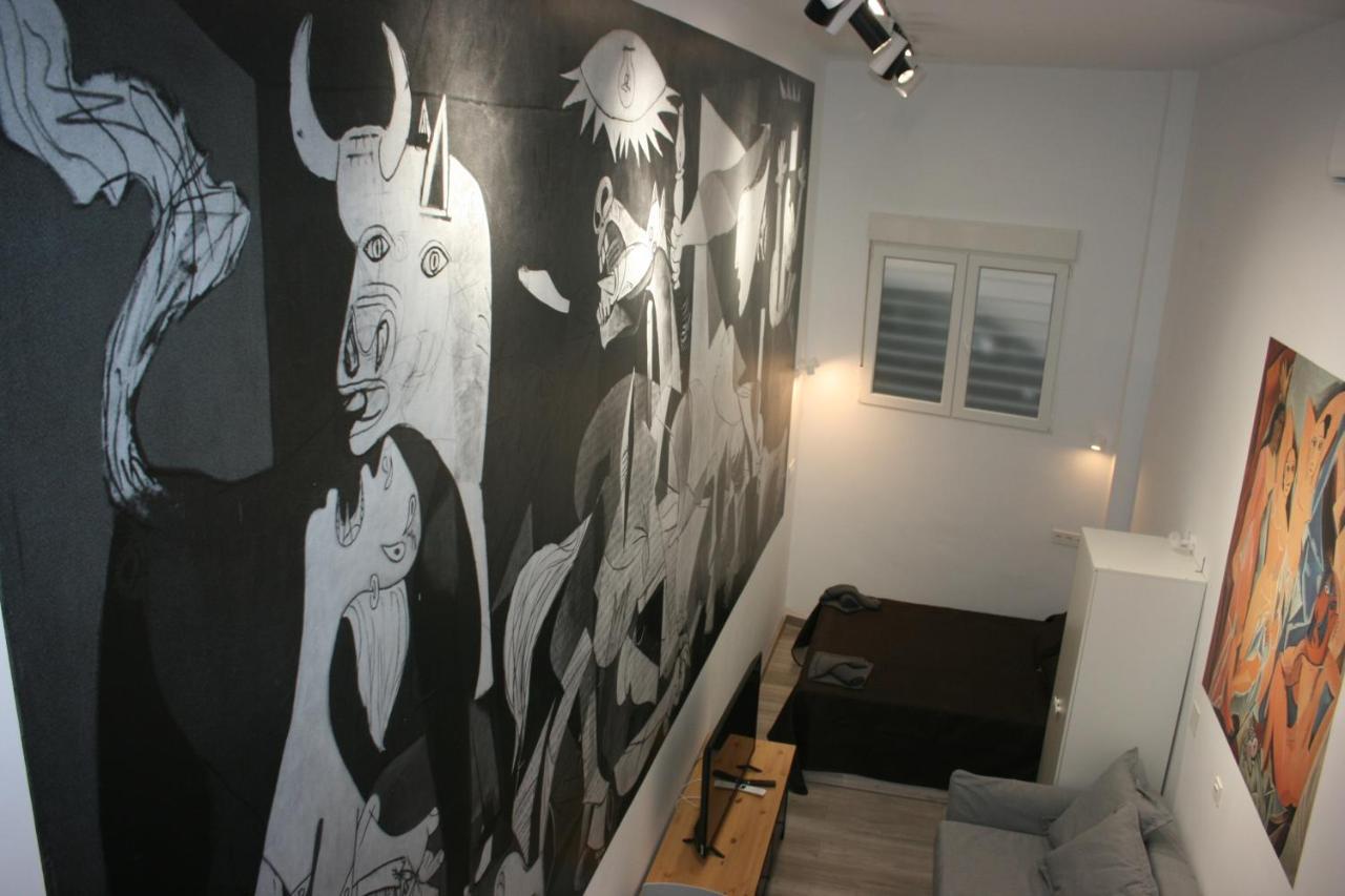 Golondrinas De Malaga "Apartamentos Con Mucho Arte" Y Terraza Solarium En Coliving Exterior foto