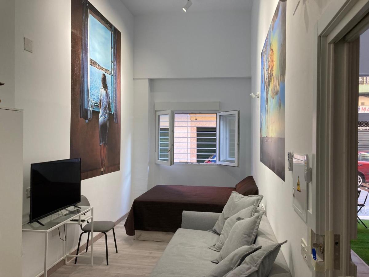 Golondrinas De Malaga "Apartamentos Con Mucho Arte" Y Terraza Solarium En Coliving Exterior foto